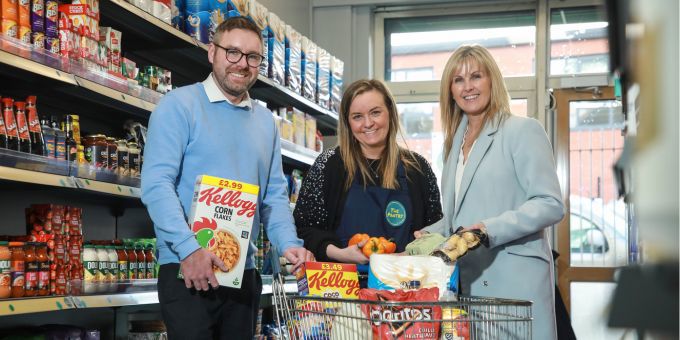 Choice makes £5,000 donation to Belfast Social Supermarket